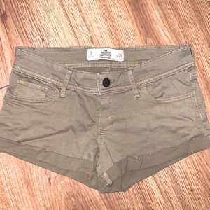 Women’s shorts